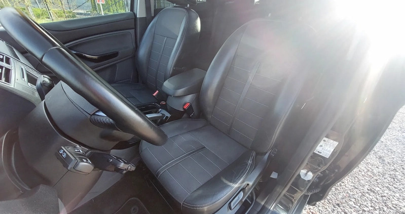 Ford Kuga cena 40900 przebieg: 200751, rok produkcji 2012 z Witkowo małe 781